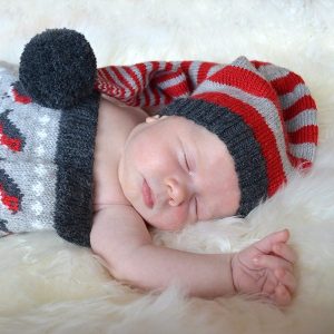 Stickad Myspåse Domherre och Tomteluva - garnpaket i Bluum Pure Eco Baby Wool