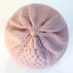 Stickad Myspåse Droppe - garnpaket i Bluum Pure Eco Baby Woo