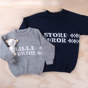 Stickad tröja Storebror - garnpaket i Bluum Pure Eco Baby Wool