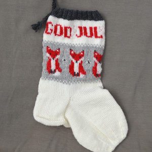 Stickad Tomteluva och Julstrumpa Rävar - garnpaket i Bluum Pure Eco Baby Woo