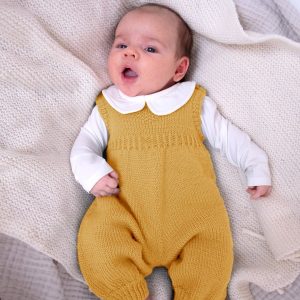 Stickad sparkbyxa Hjärta - garnpaket i Bluum Pure Eco baby Woo
