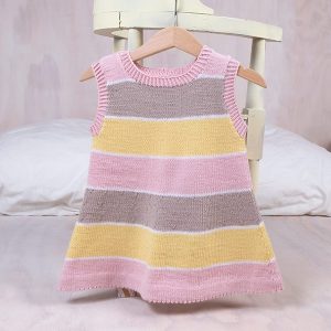 Stickad tunika Sockervadd - garnpaket i Bluum Soft Merino Ul
