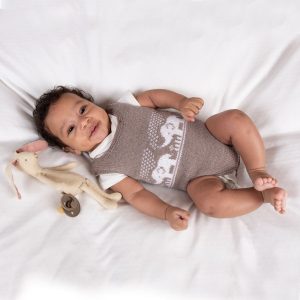 Stickade Bodys 2st Elefanterna badar - garnpaket i Bluum Soft Merino Ull