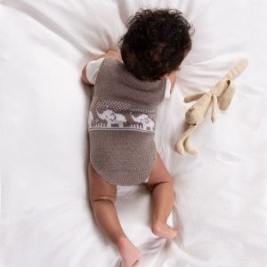 Stickade Bodys 2st Elefanterna badar - garnpaket i Bluum Soft Merino Ul