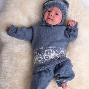 Stickat set Traktor - garnpaket i Bluum Pure Eco Baby Woo