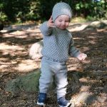 Stickad set Bubblor m/tröja, byxa och mössa - garnpaket i Bluum Pure Eco Baby Wool