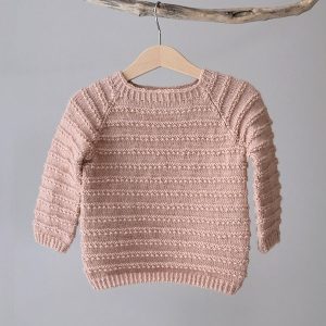 Stickad tröja Hermine - garnpaket från Bluum i Sunset in Sahara