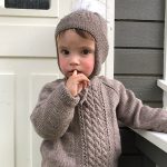 Stickad tröja Fläta m/mössa - garnpaket i Bluum Pure Eco Baby Wool