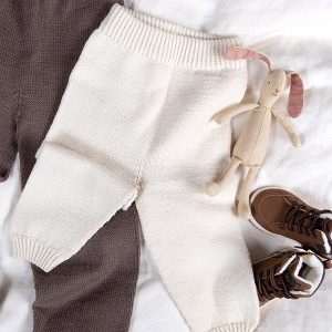 Stickad byxa - garnpaket i Bluum Soft Merino Ull