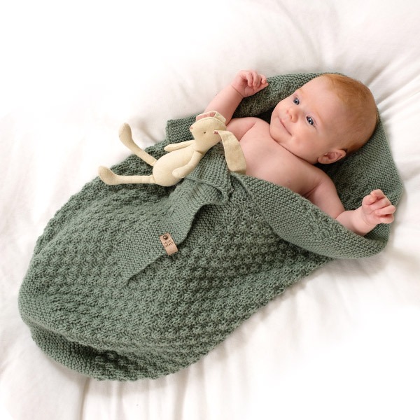 Stickad-Myspse-Bubblor-garn-11.jpeg Stickad Myspåse Bubblor - garnpaket i Bluum Pure Eco Baby Wool