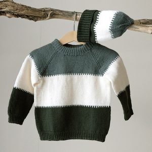 Stickad tröja Ask med mössa - garnpaket i Bluum Soft Merino Ull